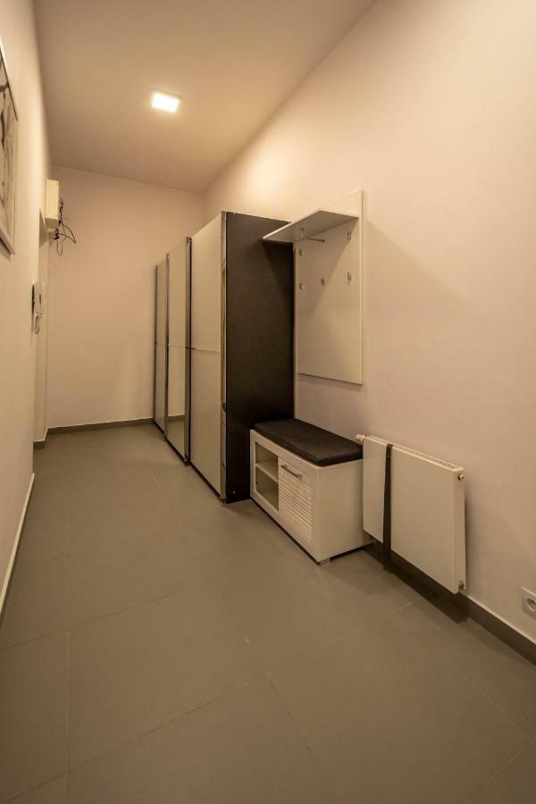Design 3Bdr Apartment In Residence, Free Parking Praha Eksteriør bilde